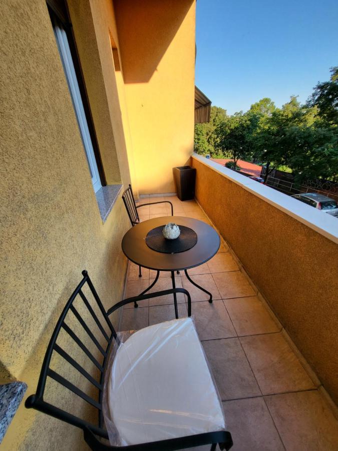 Rijeka Apartment With Free Parking And Large Balcony Exterior foto